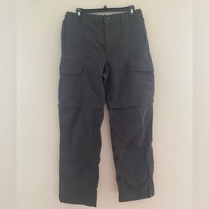 North Face Men’s Convertible Hiking Pants Zip Off Shorts Gray Size Medium